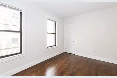 24 Clary #3, Cambridge, MA 02139 - Photo 4