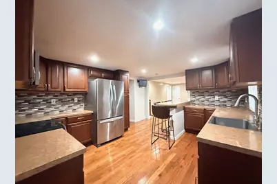 7 Southbridge St Ct, Auburn, MA 01501 - Photo 8