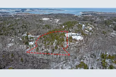 117 Bray St, Gloucester, MA 01930 - Photo 2