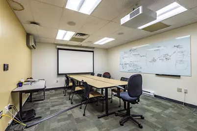 815 Somerville Ave, Cambridge, MA 02140 - Photo 20