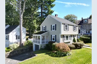 36 Pine Hill Circle, Wakefield, MA 01880 - Photo 2