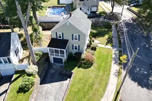 36 Pine Hill Cir, Wakefield, MA 01880 - Photo 4