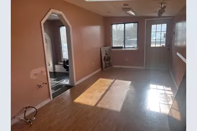 1574 Main Str, Brockton, MA 02301 - Photo 4