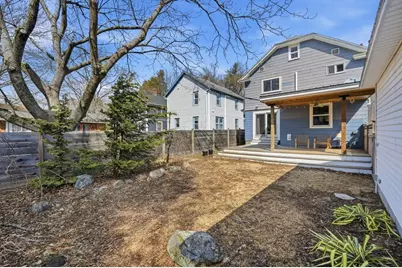 492 Elm St, Northampton, MA 01060 - Photo 4