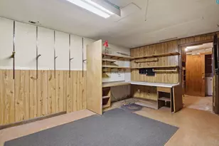 100 Roper St, Lowell, MA 01852 - Photo 26