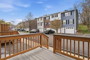 100 Roper St, Lowell, MA 01852 - Photo 32