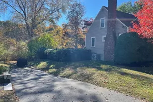 34 Plymouth Rd, Reading, MA 01867 - Photo 10