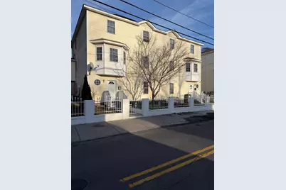 545 Hampshire St #545, Lawrence, MA 01841 - Photo 2