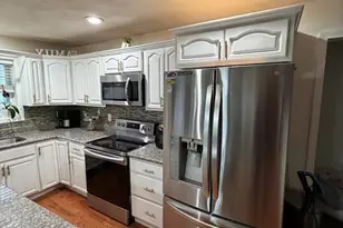 545 Hampshire St, Lawrence, MA 01841 - Photo 4