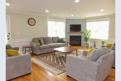 32 Gale St. #1, Waltham, MA 02453 - Photo 4