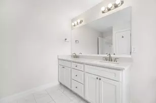 7 Alan R Gerrish Dr, Woburn, MA 01801 - Photo 22