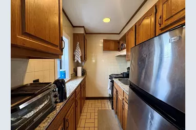 914 Beacon St #4, Boston, MA 02215 - Photo 4