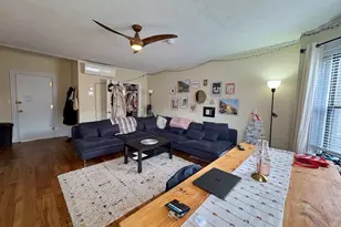914 Beacon St, Boston, MA 02215 - Photo 2
