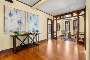 44 Putnam St, Newton, MA 02465 - Photo 16