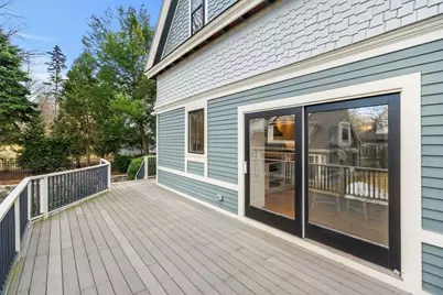 44 Putnam St, Newton, MA 02465 - Photo 14