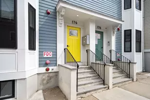 174 W Seventh St, Boston, MA 02127 - Photo 34