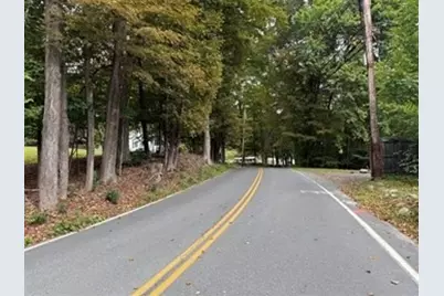 25 Basket St, Huntington, MA 01050 - Photo 8