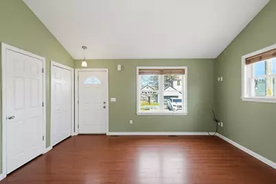 18 Russell St, Westport, MA 02790 - Photo 6