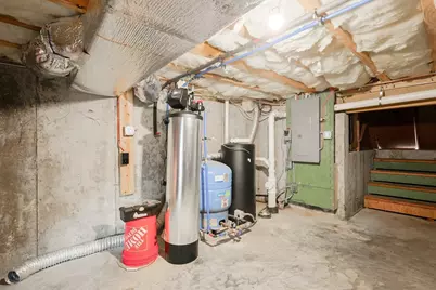 18 Russell St, Westport, MA 02790 - Photo 22