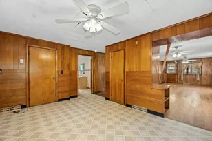 354356 Water St, Clinton, MA 01510 - Photo 14