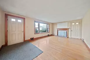 14 Wheelock Cir, Franklin, MA 02038 - Photo 10