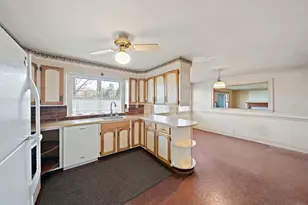 14 Wheelock Cir, Franklin, MA 02038 - Photo 4