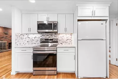 253 Linden Street #253, Waltham, MA 02452 - Photo 6