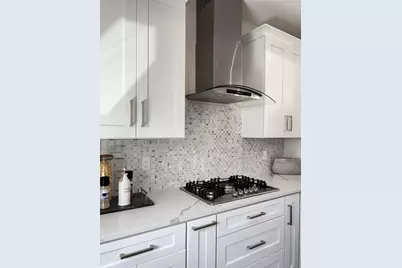 18 Woodbine St #2, Somerville, MA 02143 - Photo 10