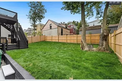 18 Woodbine St #2, Somerville, MA 02143 - Photo 22