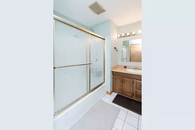 17 Park St, Mendon, MA 01756 - Photo 2