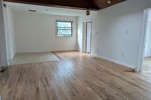 144 Lake Shore Dr, Weymouth, MA 02189 - Photo 4