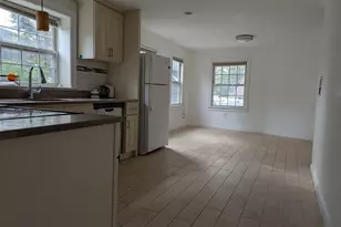 144 Lake Shore Dr, Weymouth, MA 02189 - Photo 2