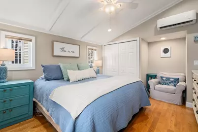 10 Cedar St, Hudson, MA 01749 - Photo 12