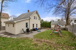 10 Cedar St, Hudson, MA 01749 - Photo 34