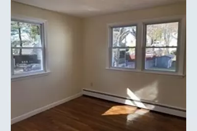 51 Laighton St #7, Lynn, MA 01902 - Photo 8