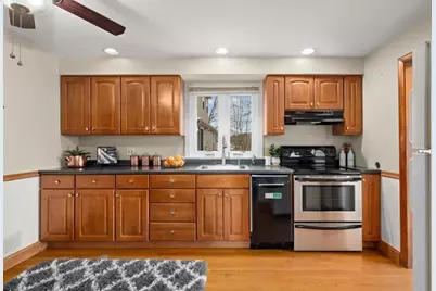 26 Gaston St, Medford, MA 02155 - Photo 8