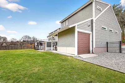 31 Water St, Saugus, MA 01906 - Photo 4