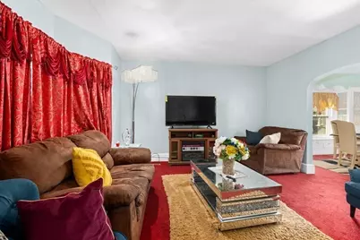 33 Woodford St, Worcester, MA 01604 - Photo 6