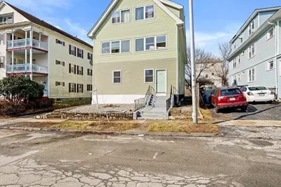 33 Woodford St, Worcester, MA 01604 - Photo 36