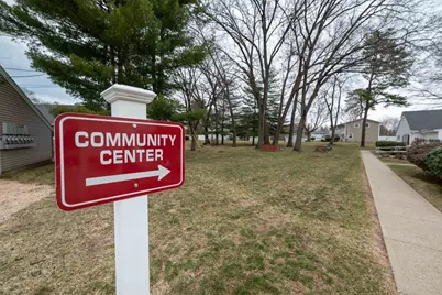 60 Honeysuckle Dr #60, Chicopee, MA 01022 - Photo 16