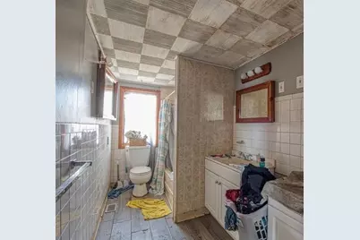 22 Ocean Ave, Hanson, MA 02341 - Photo 10