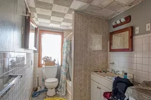 22 Ocean Ave, Hanson, MA 02341 - Photo 10