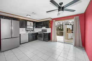 14 New Caster Dr, Lowell, MA 01854 - Photo 10