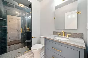 197 Winchester St, Brookline, MA 02446 - Photo 20