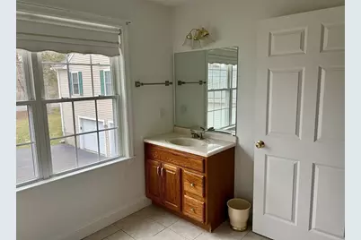 367 Rockland St #1, Abington, MA 02351 - Photo 4