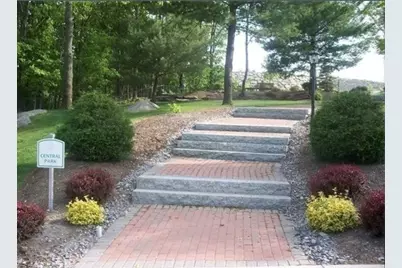 2311 Briarwood Vlg #2311, Clinton, MA 01510 - Photo 32
