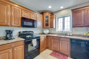 2311 Briarwood Village, Clinton, MA 01510 - Photo 10