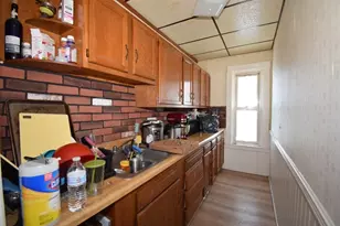 16 Ames St, Worcester, MA 01610 - Photo 4