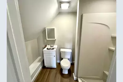 48 Acushnet Ave, Springfield, MA 01105 - Photo 22