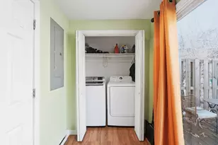 5 Swan Ave, Worcester, MA 01602 - Photo 8